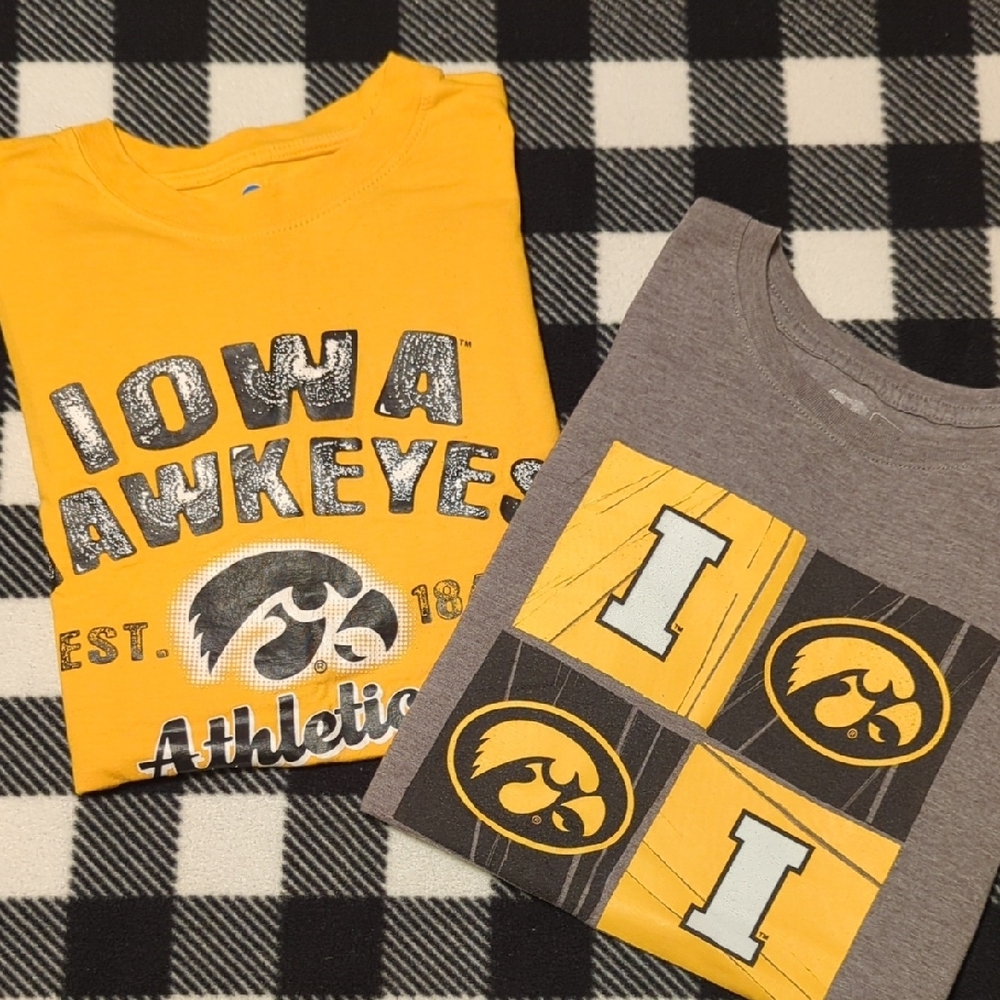 NCAA Iowa Hawkeye Yellow and Gray Short Sleeve Tees